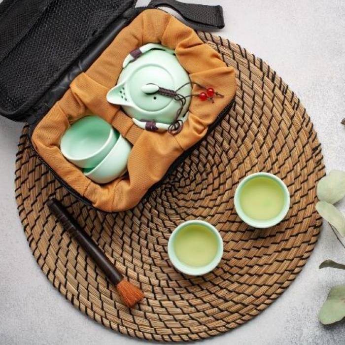 Portable Travel Set